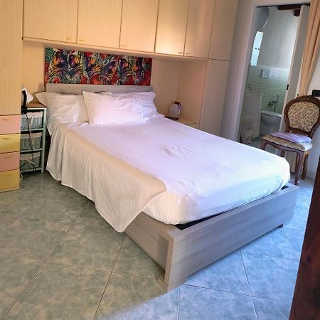 B&B Is Pranus A Mari Casa Privata Соланас Екстер'єр фото